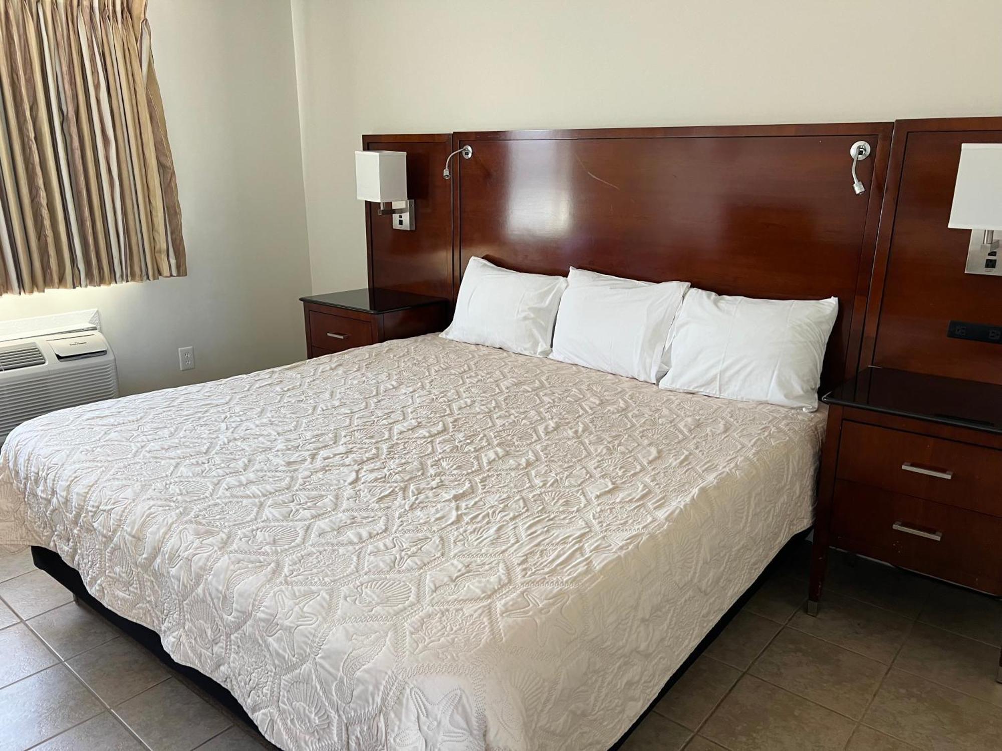 Sand Pebble Motor Lodge พอยท์เพลสเซนท์บีช ภายนอก รูปภาพ