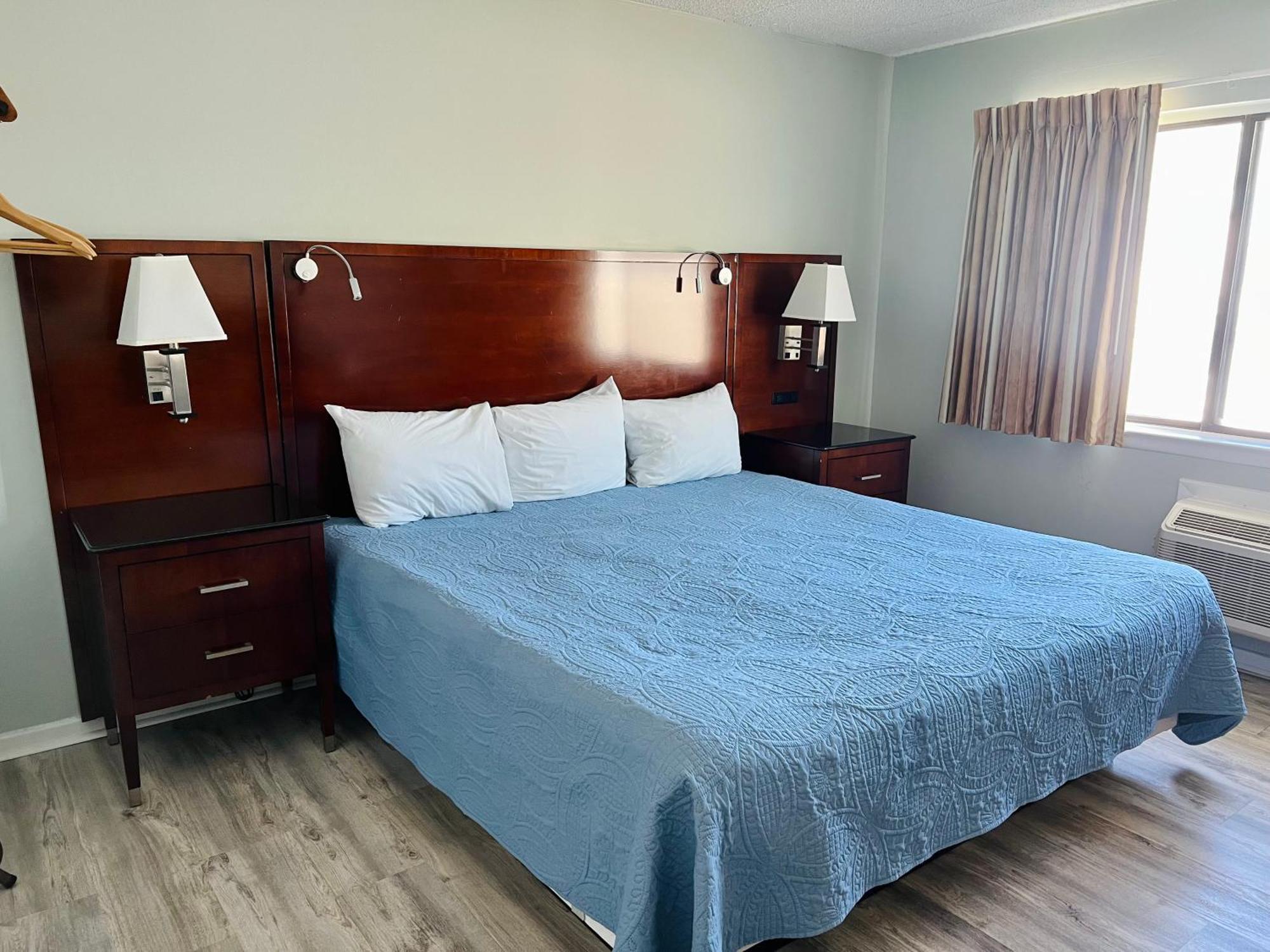 Sand Pebble Motor Lodge พอยท์เพลสเซนท์บีช ภายนอก รูปภาพ