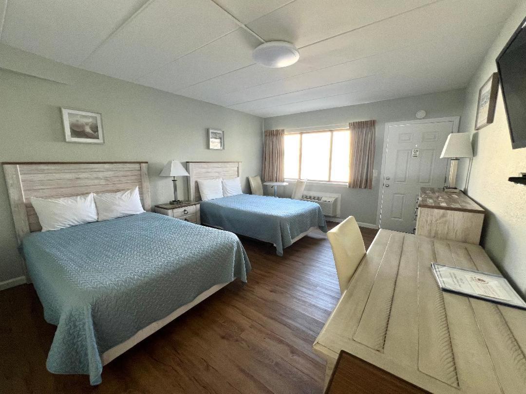 Sand Pebble Motor Lodge พอยท์เพลสเซนท์บีช ภายนอก รูปภาพ